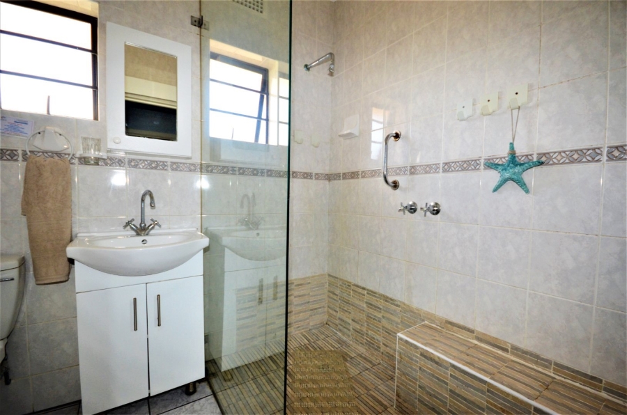 3 Bedroom Property for Sale in Gonubie Eastern Cape